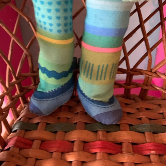 Mooshka Tots Doll-Karia With Finger Puppet and Box - Picture 7 of 12